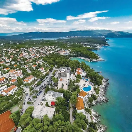 2 Bedroom Front In Krk Apartamento Krk Town