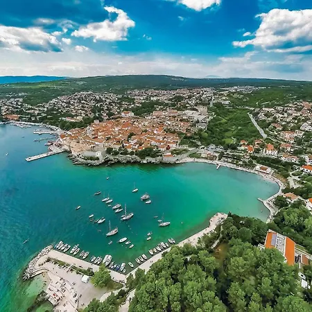 Apartament Beautiful In Krk With Kitchen *