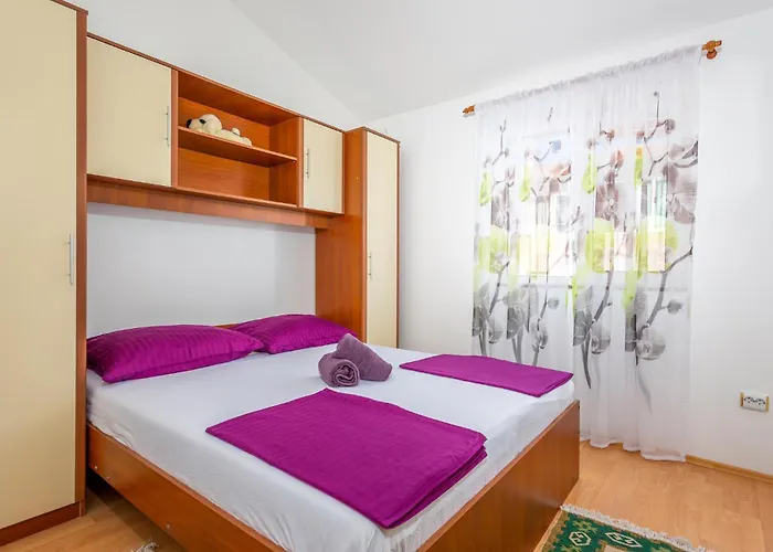 Beautiful In Krk With Kitchen Апартаменты Крк
