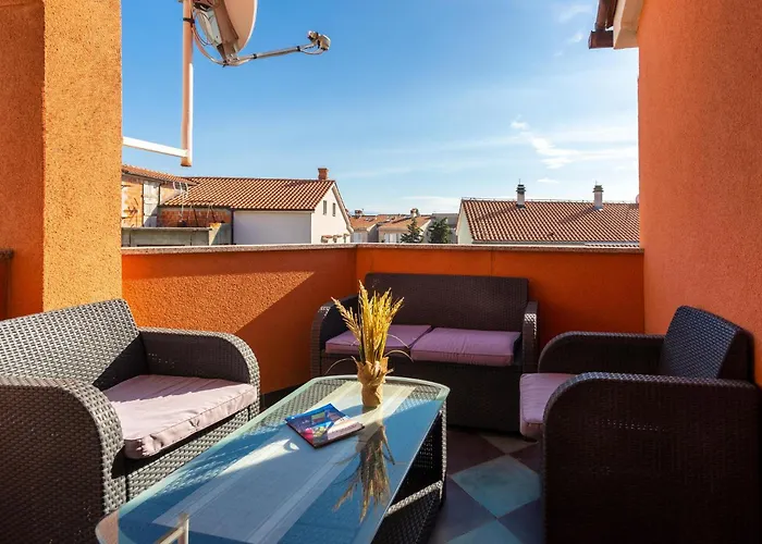 Beautiful In Krk With Kitchen * Krk Town